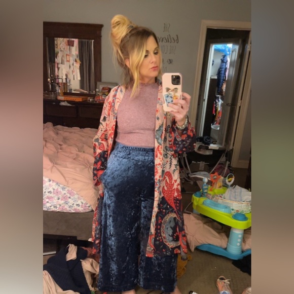 My name is Katy! Single mom of 3! I am very open to offers!! - Picture 6 of 9